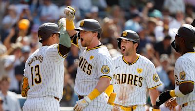 Padres on deck: Trekking to defending NL champion Diamondbacks