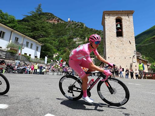 Giro de Italia 2024, en directo: etapa 9, Avezzano - Nápoles hoy, en vivo