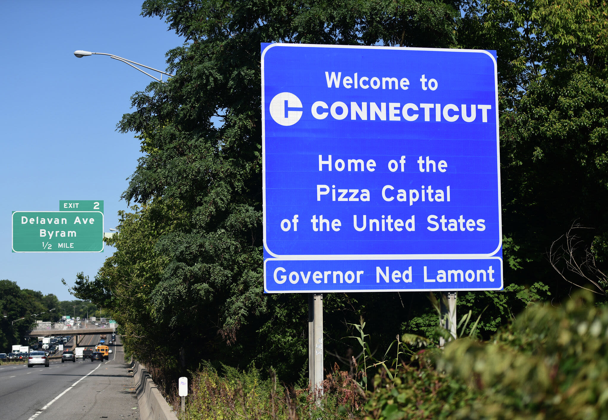 'Late Show' host Stephen Colbert mocks CT's new highway signs: 'Nothing means anything anymore'