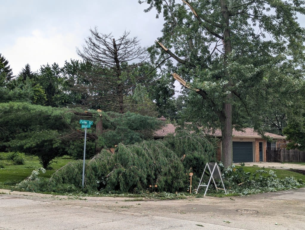 National Weather Service confirms recent storms spawned at least five tornadoes in Aurora area