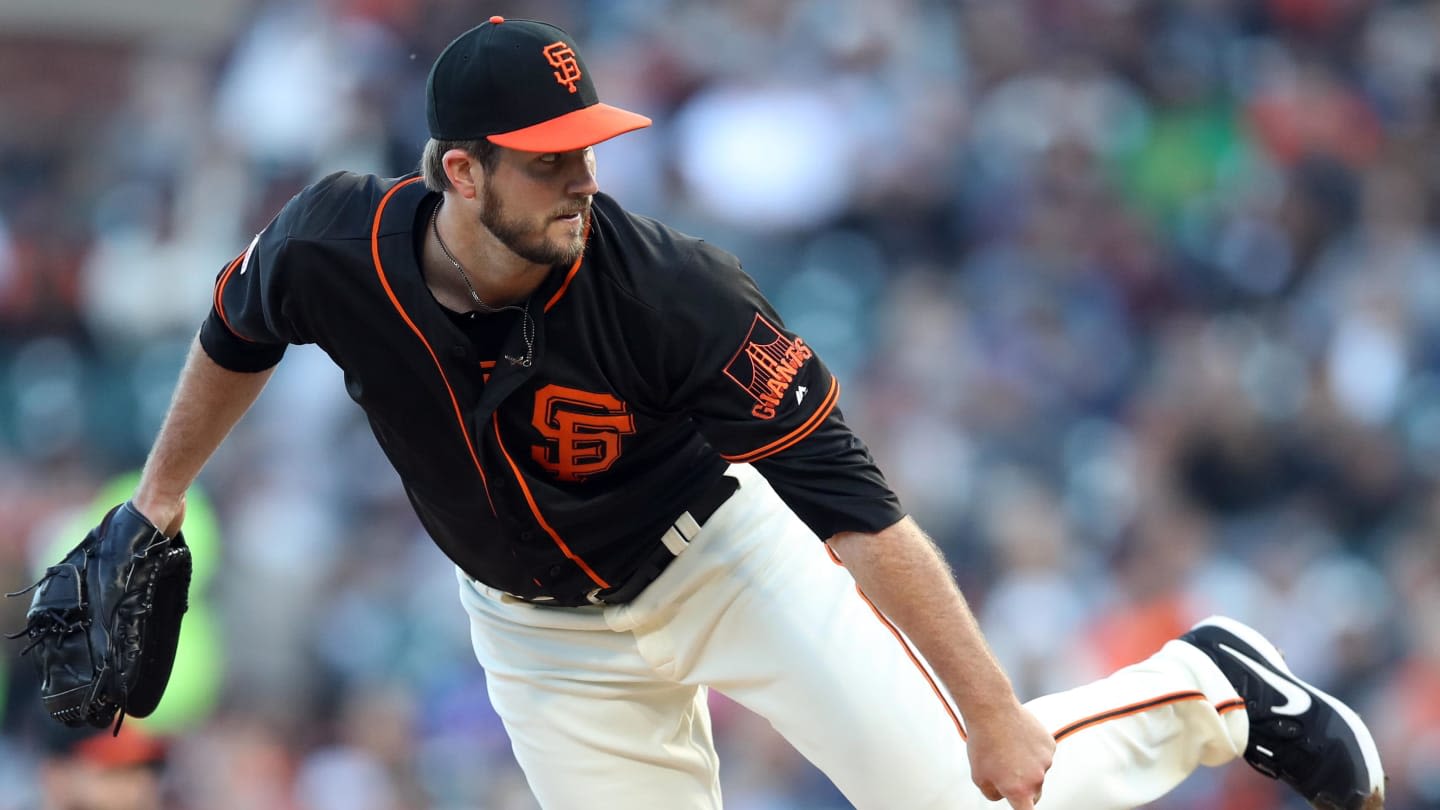 Giants Sign Promising Pitcher To Deal After Being Released By Los Angeles Dodgers