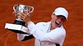 Iga Świątek claims 2023 French Open title after thrilling final