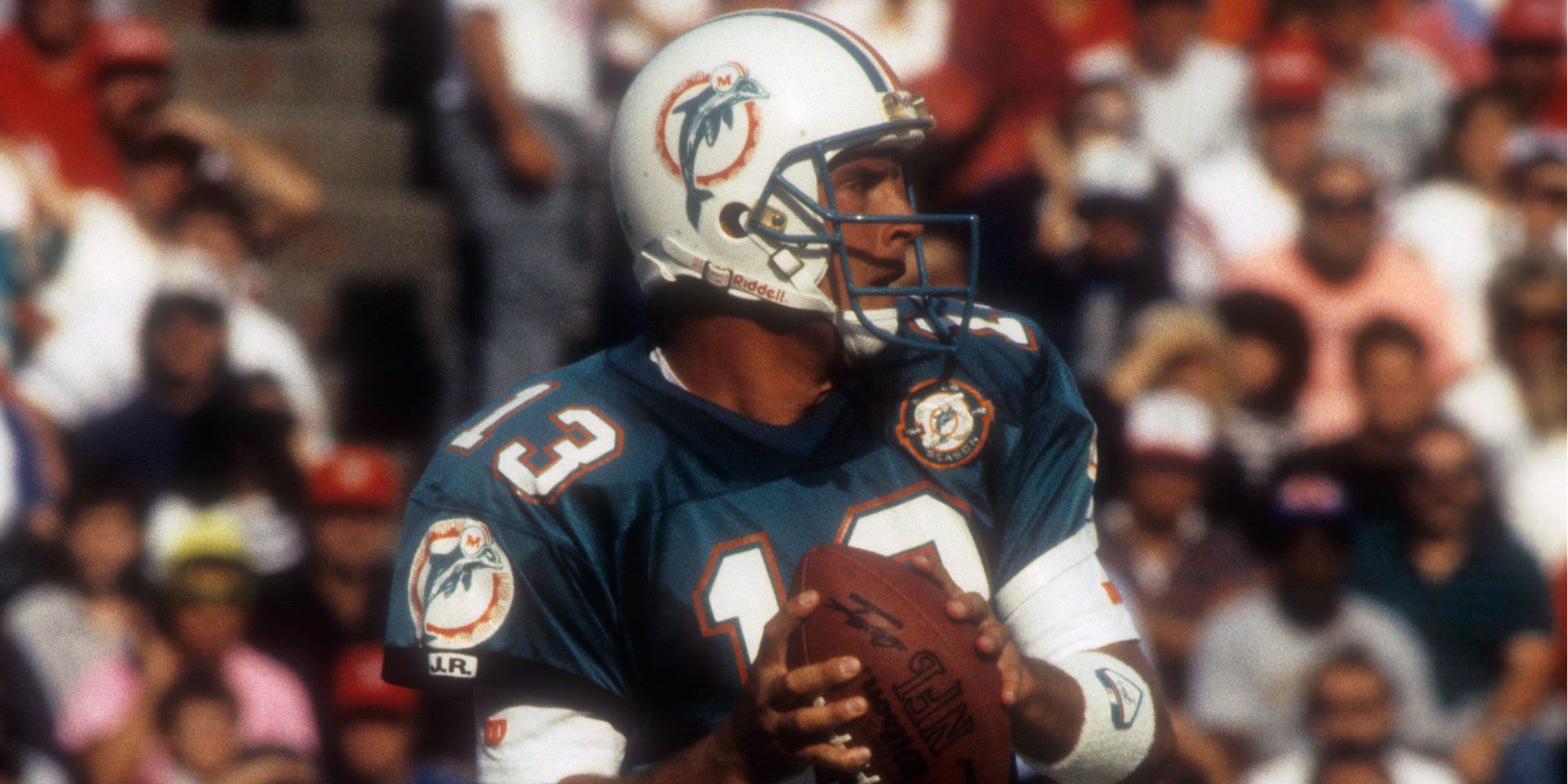 Ranking the 5 Best Miami Dolphins Players of All Time
