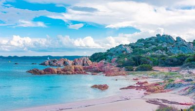 Brits flock to Italy's 'best kept secret' with pink beach and turquoise waters