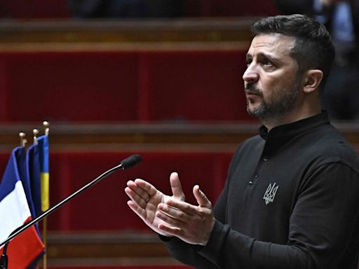 Zelensky compara Putin a Hitler e cobra apoio amplo: 'na Ucrânia reside a chave da segurança da Europa'