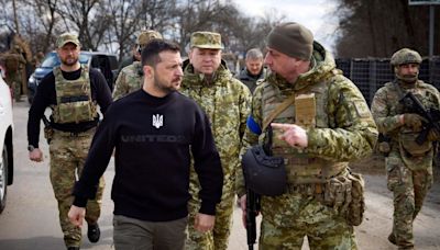 Zelenski anuncia que Ucrania ha traído de vuelta a casa a 3.310 prisioneros de guerra