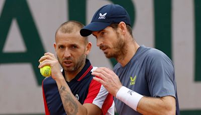 French Open LIVE: Latest tennis scores and results as Andy Murray and Dan Evans beaten after Iga Swiatek wins