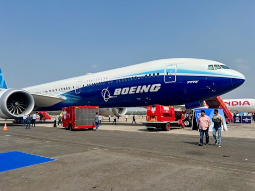 Boeing's newest plane is already 5 years late and costing billions: Why the 777X is so important