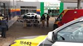 Vídeo mostra homem com facão sendo morto pela PM no Paraná; veja | TNOnline