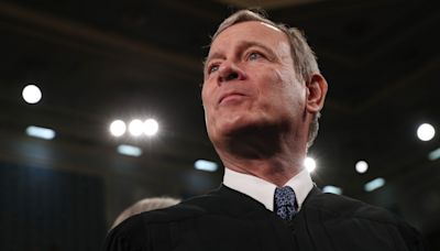 Chief Justice Roberts Kicks Democrats in Teeth Over Alito