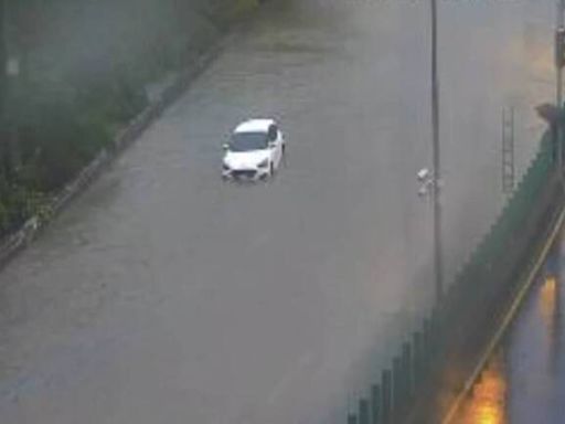 高雄豪雨狂炸！多地時雨量破百毫米 部分已積淹水