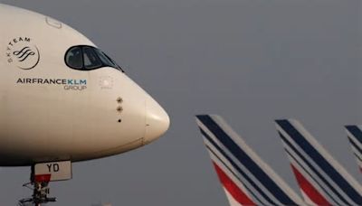 Air France-KLM Reports Worse Than Expected Q1 Results as Costs Soar