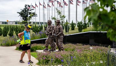 'Somebody cared about them': Albia RAGBRAI stop features monument for veterans, soldiers