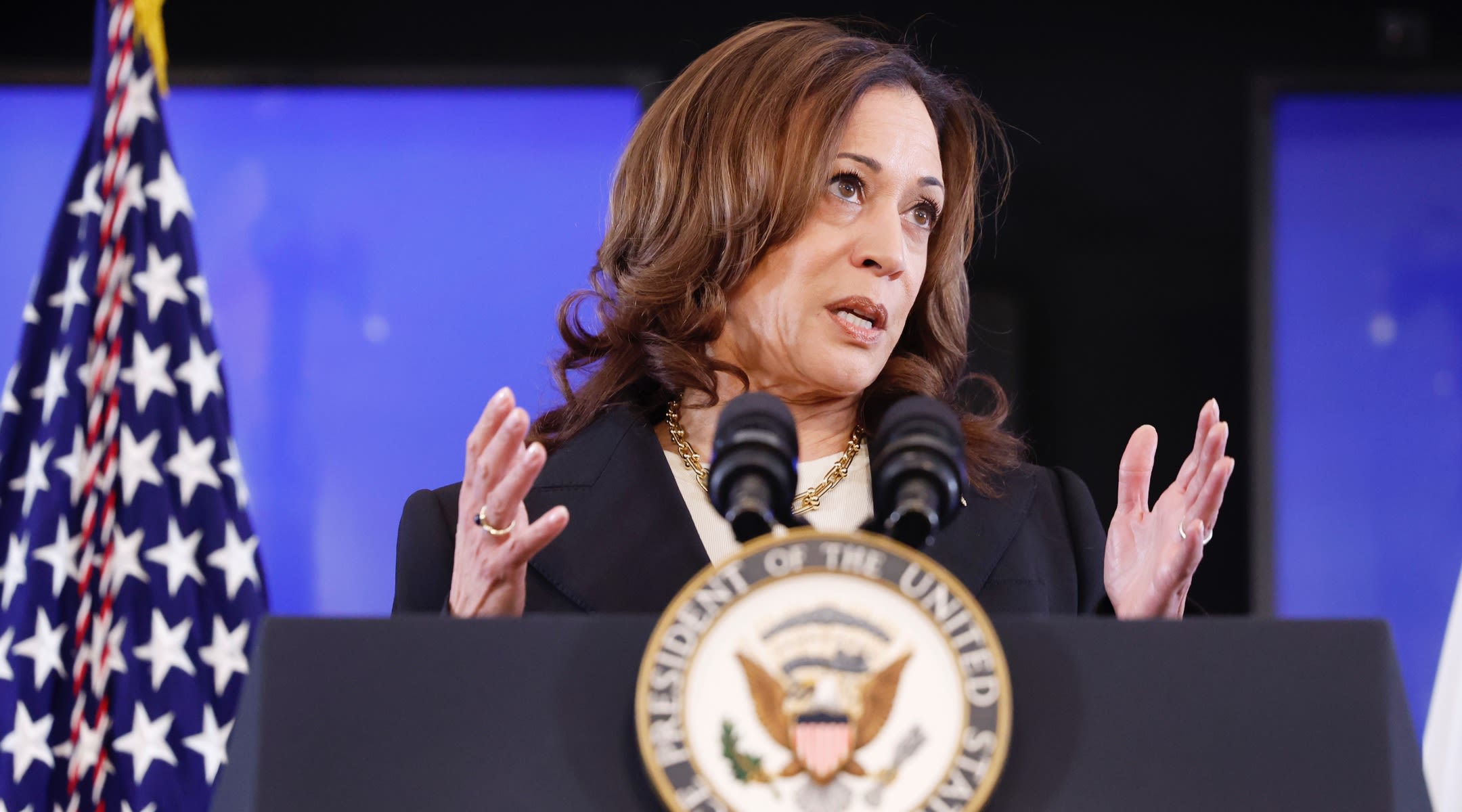 'We cannot look away,' Kamala Harris says after White House screening of Sheryl Sandberg documentary on Oct. 7 sexual violence - Jewish Telegraphic Agency