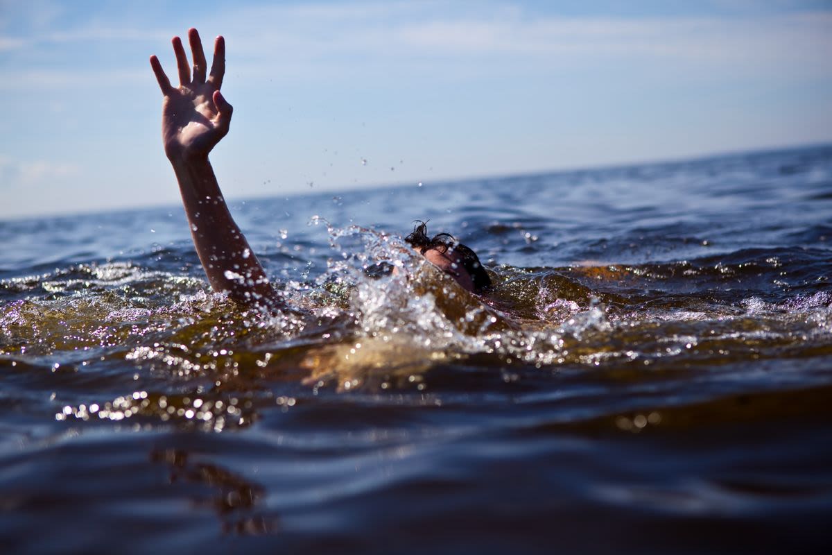 Colo. officials aim to reduce drownings with lifejacket loaner program