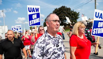 UAW warns of potential strikes at Ford, Stellantis a year after unprecedented work stoppages