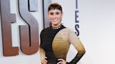 Blanca Suárez muestra su lado más 'punk' con un vestido ceñido y collar de pinchos