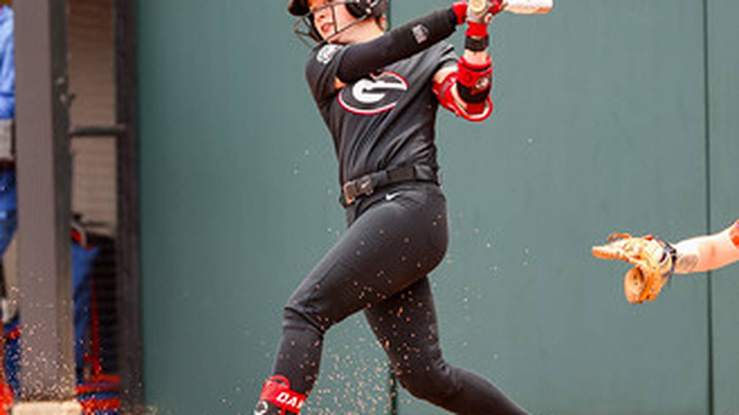 Georgia rallies to beat Auburn in 14 innings at SEC tournament