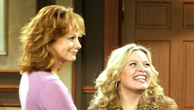 Reba Reunion Is a Go! Happy’s Place, Starring Reba McEntire and Melissa Peterman, Gets NBC Series Order