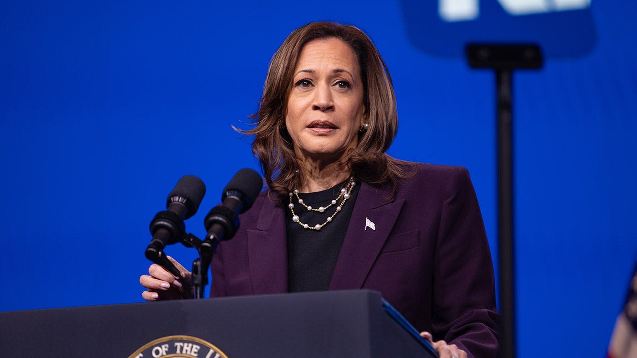 New York Times podcast says Harris’ honeymoon phase is over, ‘wave of euphoria’ has faded after new poll