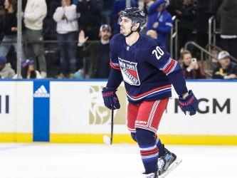 Rangers Injury Tracker: Chris Kreider 'good to go' for Game 6 after missing Wednesday's practice
