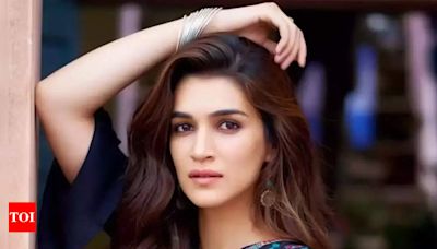 Kriti Sanon sparks dating rumours with Kabir Bahia following viral vacation pictures | Hindi Movie News - Times of India