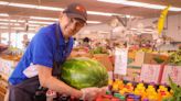 Pennsylvania man has been serving produce to the community since 1954