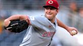 Lodolo cruises through 7 innings, Espinal homers in Reds' 2-1 win over Pirates