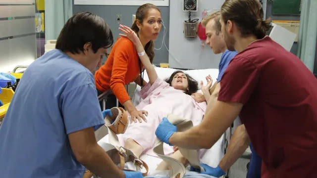 Untold Stories of the ER (2004) Season 6 Streaming: Watch & Stream Online via Amazon Prime Video
