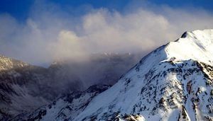 Mount St. Helens is recharging, earthquakes peaked in June