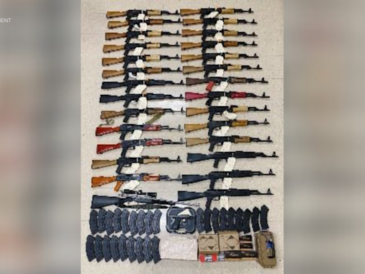 Arizona man smuggled 29 guns, including 27 assault rifles, into Riverside County, officials say