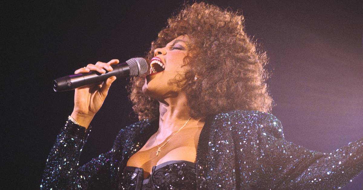 Celebrate Whitney Houston’s Birthday with a Playlist of Her Greatest Hits