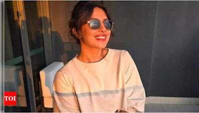 Priyanka Chopra exudes happiness as she basks in the sunsets of Australia | Hindi Movie News - Times of India