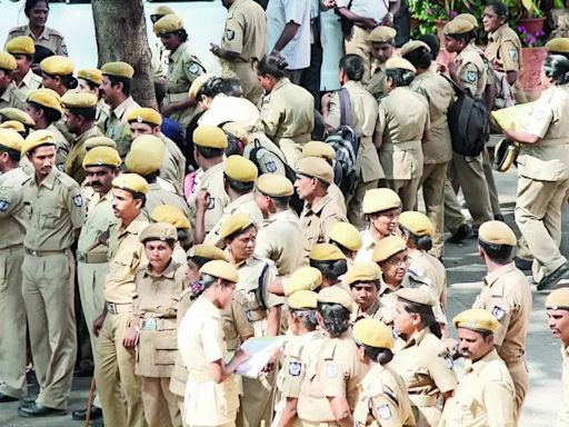 Home Guards Payment Delayed for Lok Sabha Poll Duty | Hubballi News - Times of India