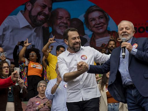 Lula Fights to Boost Leftist Protege in Sao Paulo Mayoral Race