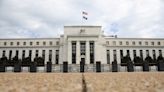 Collins de la Fed ve el pico de las tasas de interés en EEUU "justo por encima" del 5%