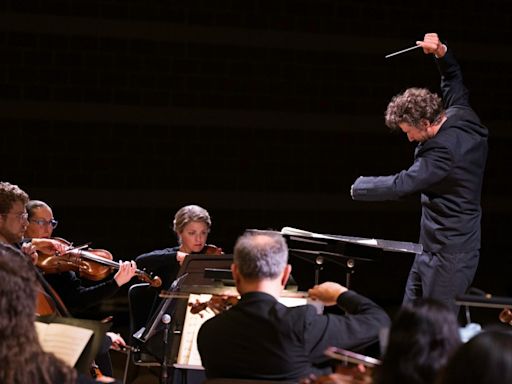 Illinois Philharmonic Orchestra performs Symphony No. 9 nearly 200 years to the day of its debut