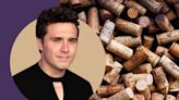 Chefs Explain Why Brooklyn Beckham Isn’t Totally Wrong for Cooking Pasta Sauce With a Cork