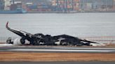 Reabren la pista del aeropuerto tokiota seis días después del choque entre dos aviones