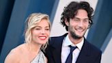 Sienna Miller Wore Boyfriend Oli Green's Jeans for the First 4 Months of Pregnancy: 'I Have Outgrown Them'