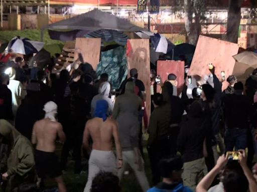 Video shows protests at UCLA as violent confrontation breaks out | CNN