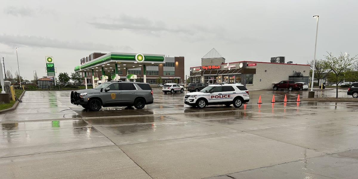 Police respond to incident at Hiawatha gas station