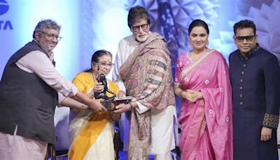 Amitabh Bachchan receives Lata Deenanath Mangeshkar Puraskar, says feels fortunate to be honoured