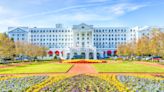 Justice’s historic Greenbrier Hotel to be auctioned off because of default