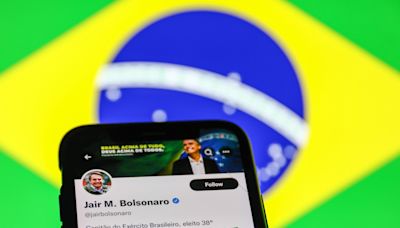 ¿Elon Musk se gana un nuevo aliado político? Jair Bolsonaro arremete contra gobierno brasileño