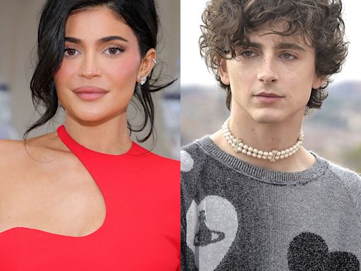 Kylie Jenner & Timothée Chalamet Make First Joint Appearance in Months