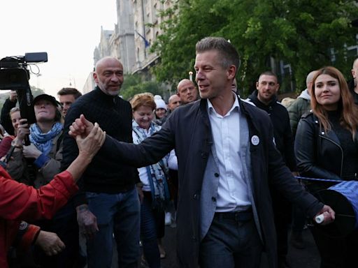 Thousands in Budapest protest to demand child-protection reform