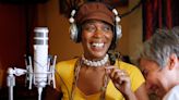 The It List: 'Call Me Miss Cleo' doc tells story behind mysterious '90s TV psychic, Kate Winslet reunites with 'Titanic' director for 'Avatar: The Way of the Water,' 'Pelosi in the...