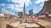 ‘Monumental’ ancient Roman tomb uncovered in London. See the ‘first of its kind’ ruins