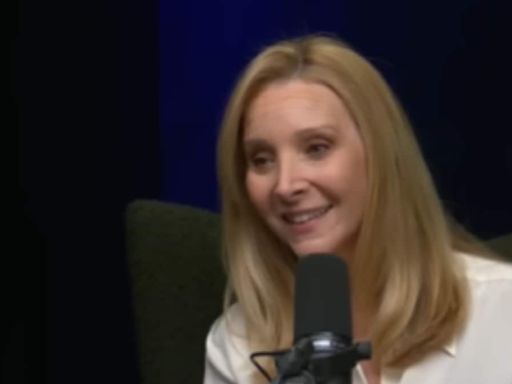 Friends Star Lisa Kudrow Reveals Studio Audience Left Her 'Irritated' - News18